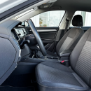 Volkswagen JETTA Lateral izquierdo 19